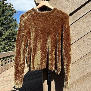 EUC Prologue Eyelash Crewneck Sweater Golden Brown